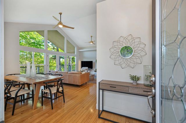 20312 Wolf Creek Rd, Grass Valley, CA 95949