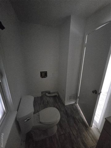 18119 Cornwall Street, Detroit, MI 48224