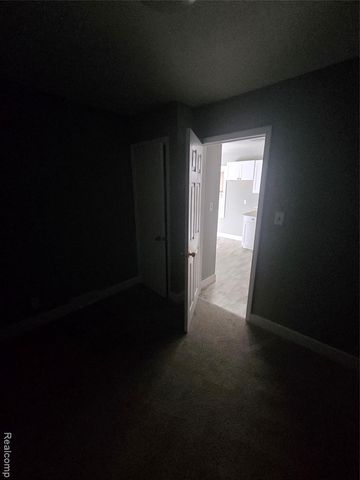 18119 Cornwall Street, Detroit, MI 48224