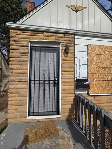 18119 Cornwall Street, Detroit, MI 48224