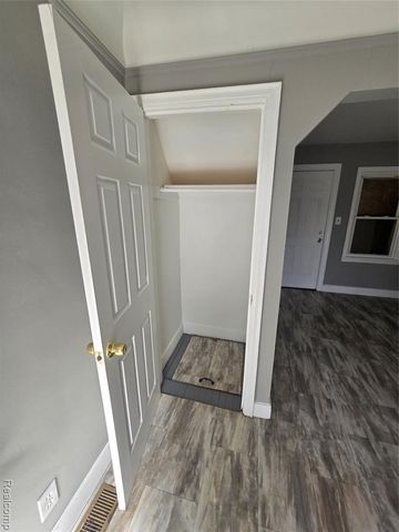 18119 Cornwall Street, Detroit, MI 48224