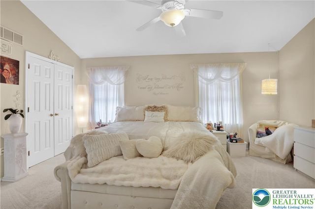 1560 Pinewind Drive, Lower Macungie Twp, PA 18011