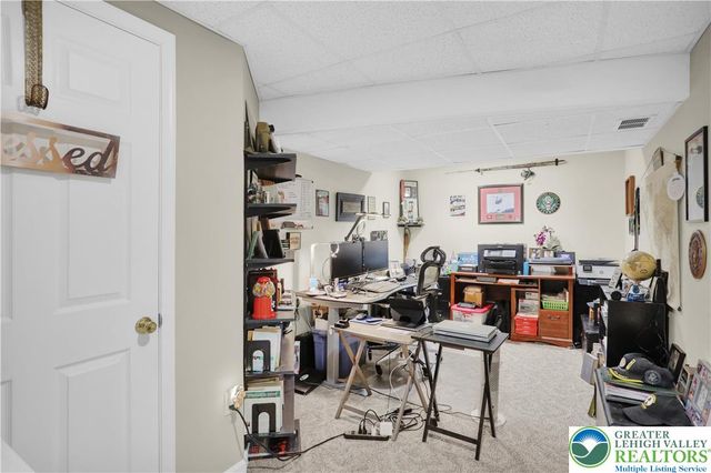 1560 Pinewind Drive, Lower Macungie Twp, PA 18011