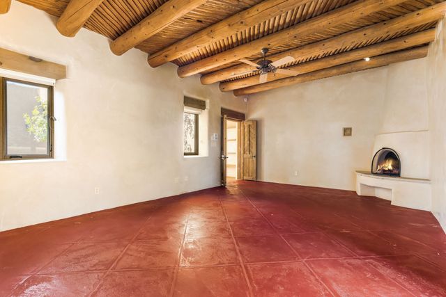 10 Antigua Road, Santa Fe, NM 87508