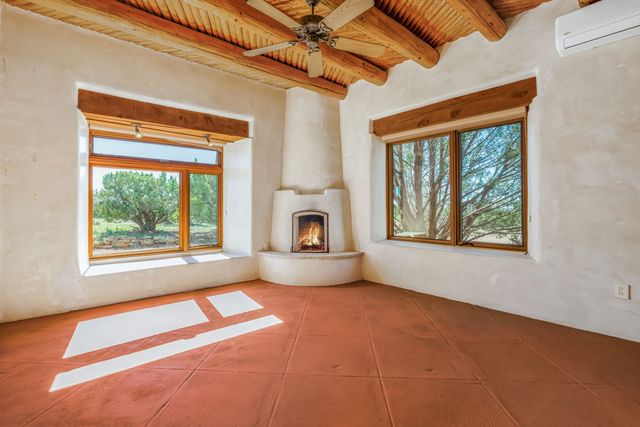 10 Antigua Road, Santa Fe, NM 87508