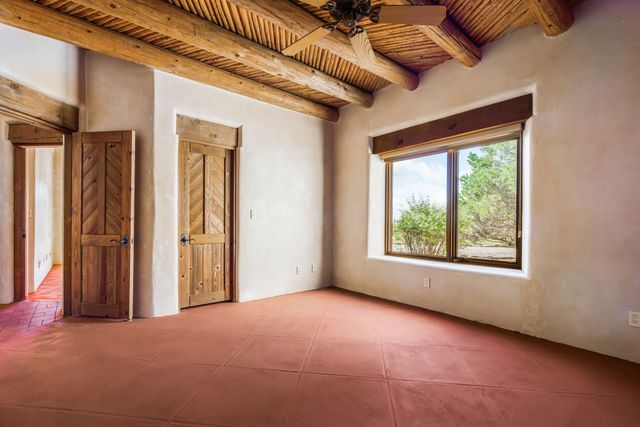10 Antigua Road, Santa Fe, NM 87508