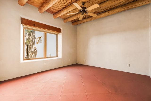 10 Antigua Road, Santa Fe, NM 87508