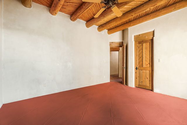 10 Antigua Road, Santa Fe, NM 87508