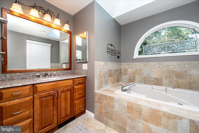 1117 WILSON DR, Edgewater, MD 21037