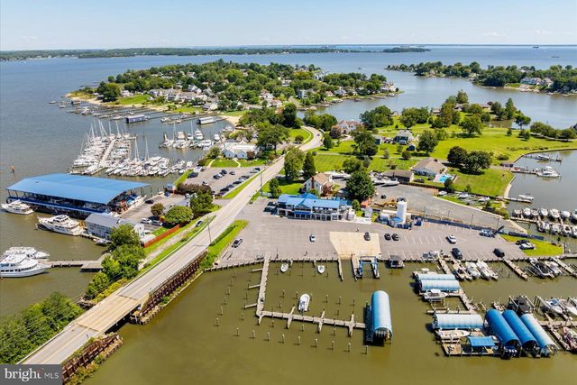 1117 WILSON DR, Edgewater, MD 21037