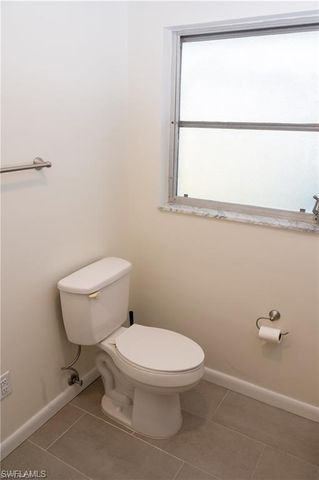 5654 Eichen CIR W, Fort Myers, FL 33919