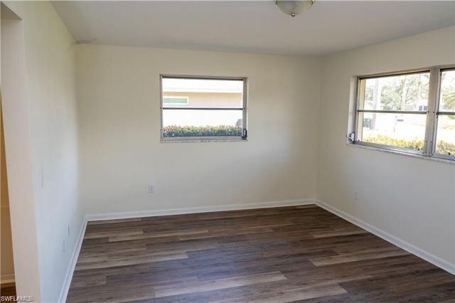 5654 Eichen CIR W, Fort Myers, FL 33919