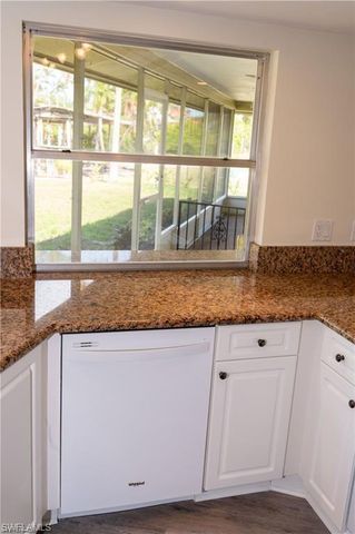 5654 Eichen CIR W, Fort Myers, FL 33919