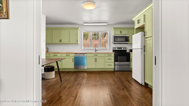 13149 New York 22, Canaan, NY 12029