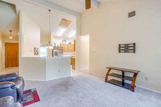 1116 Highpoint Road, Bedford, TX 76022