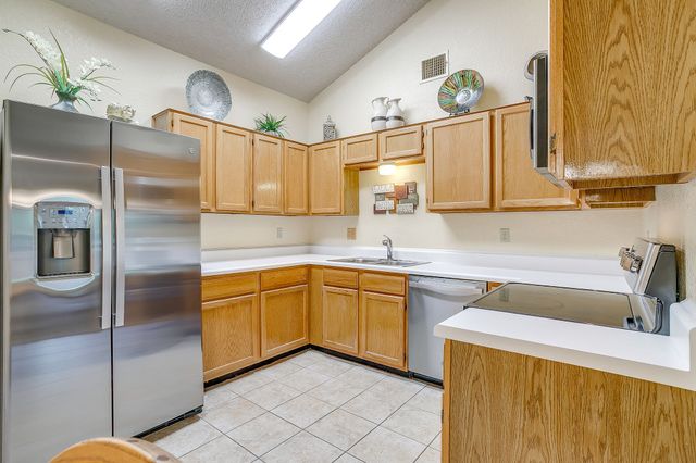 1116 Highpoint Road, Bedford, TX 76022