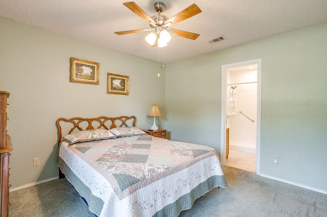 1116 Highpoint Road, Bedford, TX 76022