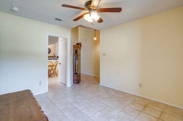 1116 Highpoint Road, Bedford, TX 76022