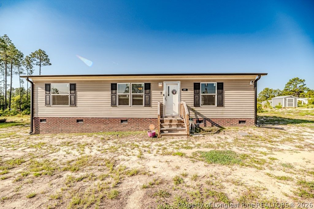 211 Pine Oak, Cameron, NC 28326