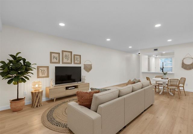 6304 POINTE WEST BOULEVARD A107, Bradenton, FL 34209