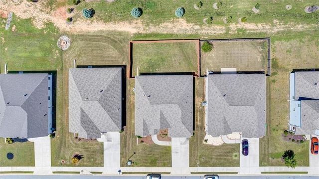 810 Codex Drive, Fairburn, GA 30213
