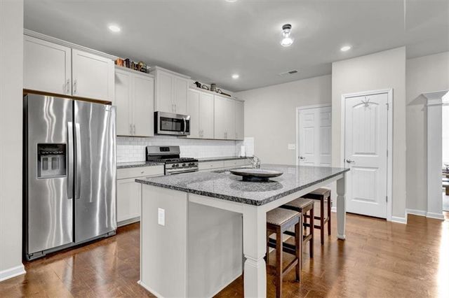 810 Codex Drive, Fairburn, GA 30213