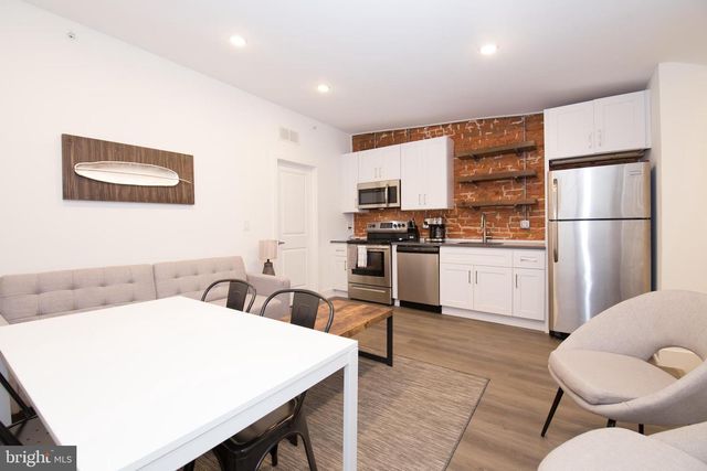2817 W GIRARD AVE, Philadelphia, PA 19130