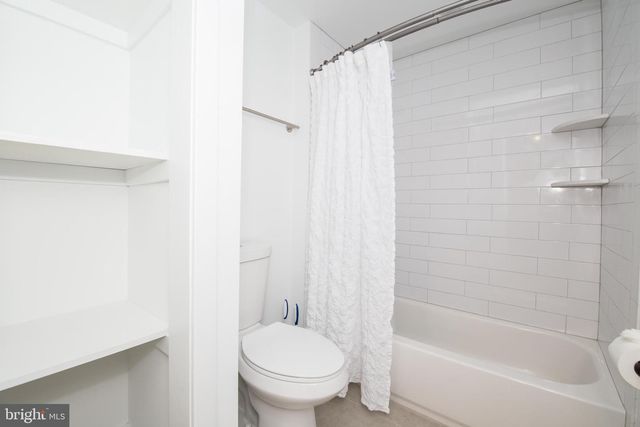 2817 W GIRARD AVE, Philadelphia, PA 19130