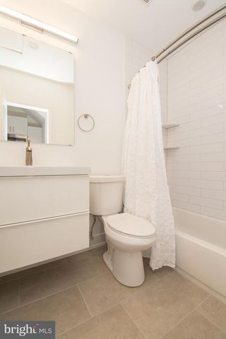 2817 W GIRARD AVE, Philadelphia, PA 19130