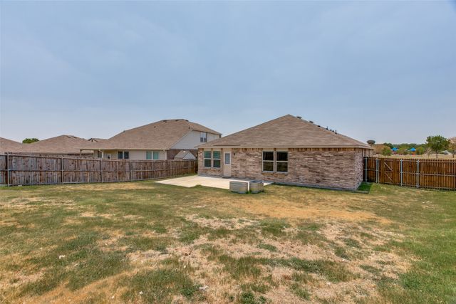 1128 Foxglove Lane, Burleson, TX 76028