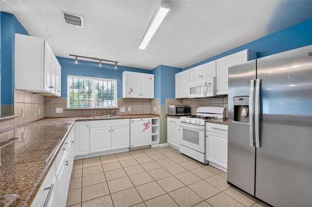 7002 Leader Street, Houston, TX 77074