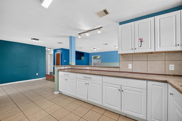 7002 Leader Street, Houston, TX 77074