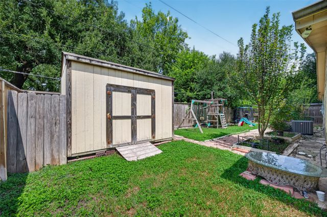 7002 Leader Street, Houston, TX 77074