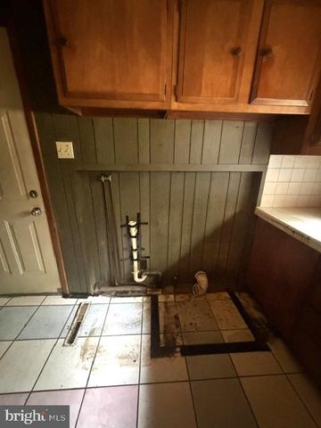 17 S PINE ST, Marietta, PA 17547
