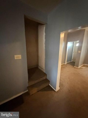 17 S PINE ST, Marietta, PA 17547