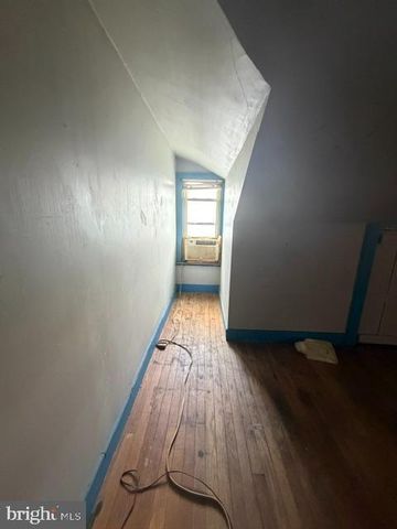 17 S PINE ST, Marietta, PA 17547