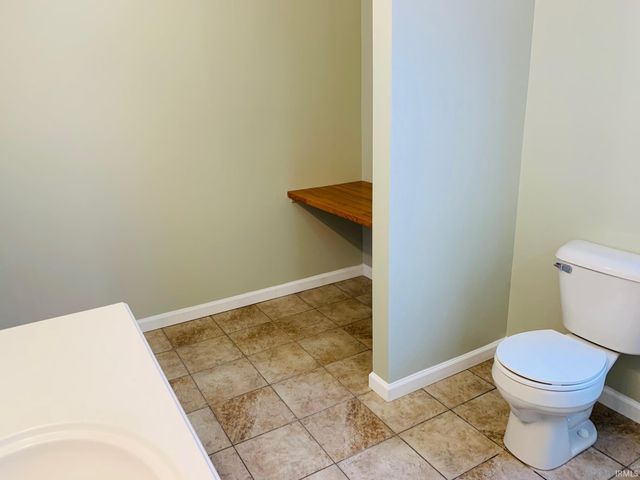 1129 W 20th Street, Bloomington, IN 47404