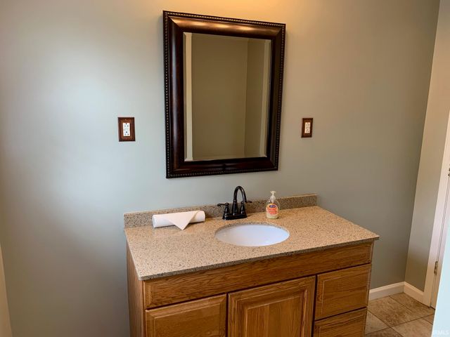 1129 W 20th Street, Bloomington, IN 47404