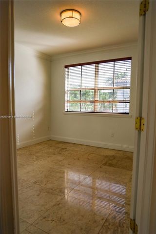 16473 SW 59th Ter, Miami, FL 33193