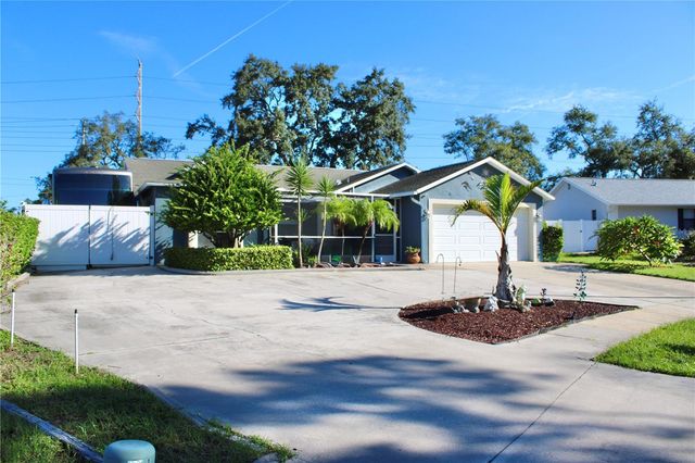 1521 FOXCROFT DRIVE W, Palm Harbor, FL 34683