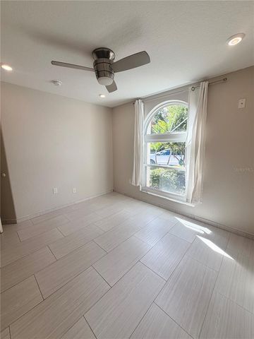 1521 FOXCROFT DRIVE W, Palm Harbor, FL 34683
