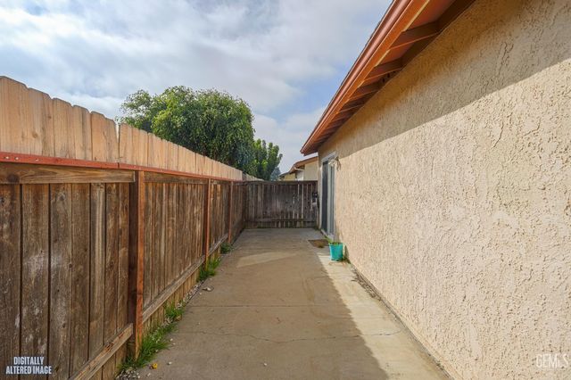 6348 Swallow Street, Ventura, CA 93003