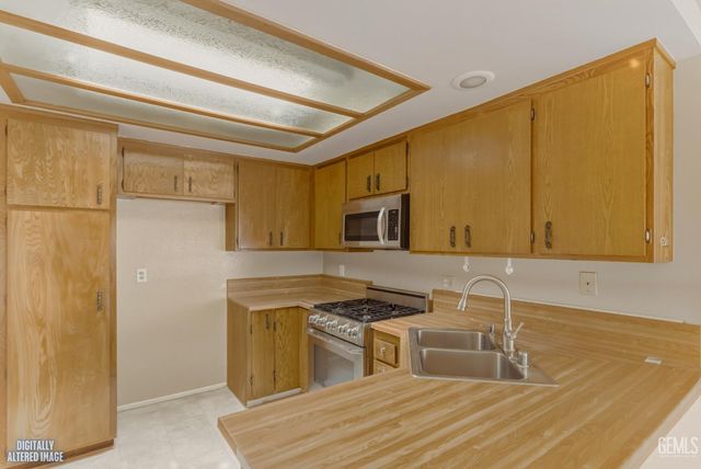 6348 Swallow Street, Ventura, CA 93003