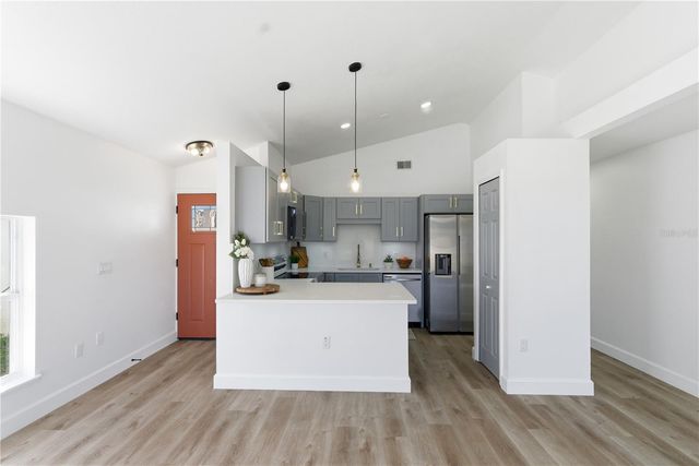 461 CADENZA DRIVE, Orlando, FL 32807