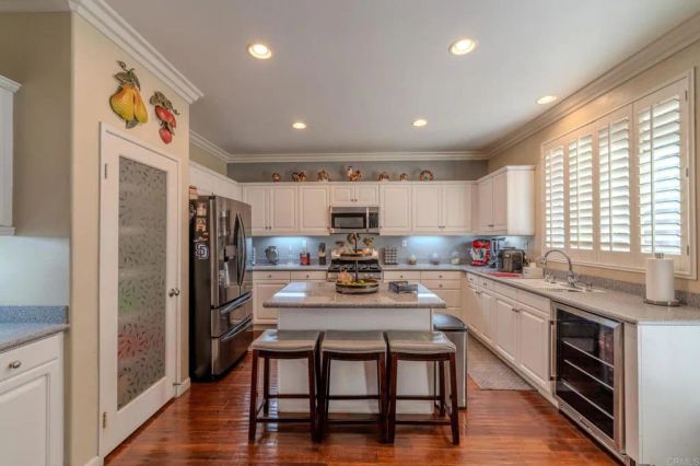 1230 Seahill Court, San Diego, CA 92154