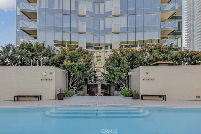 1155 S Grand Avenue 1707, Los Angeles, CA 90015