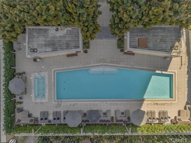 1155 S Grand Avenue 1707, Los Angeles, CA 90015