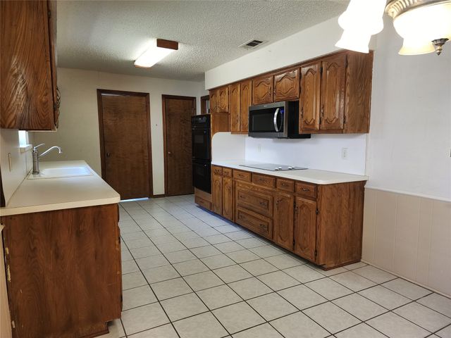 1201 Dandelion Drive, Garland, TX 75043