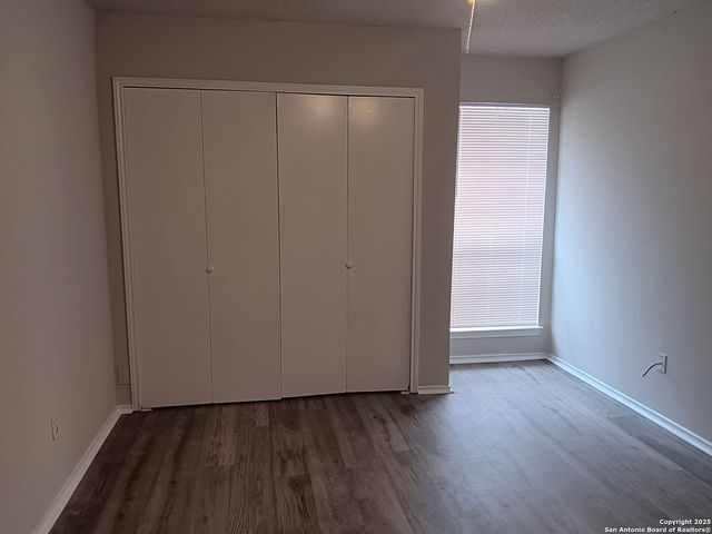 8878 Meadow Range, San Antonio, TX 78250