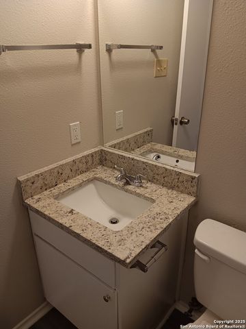 8878 Meadow Range, San Antonio, TX 78250